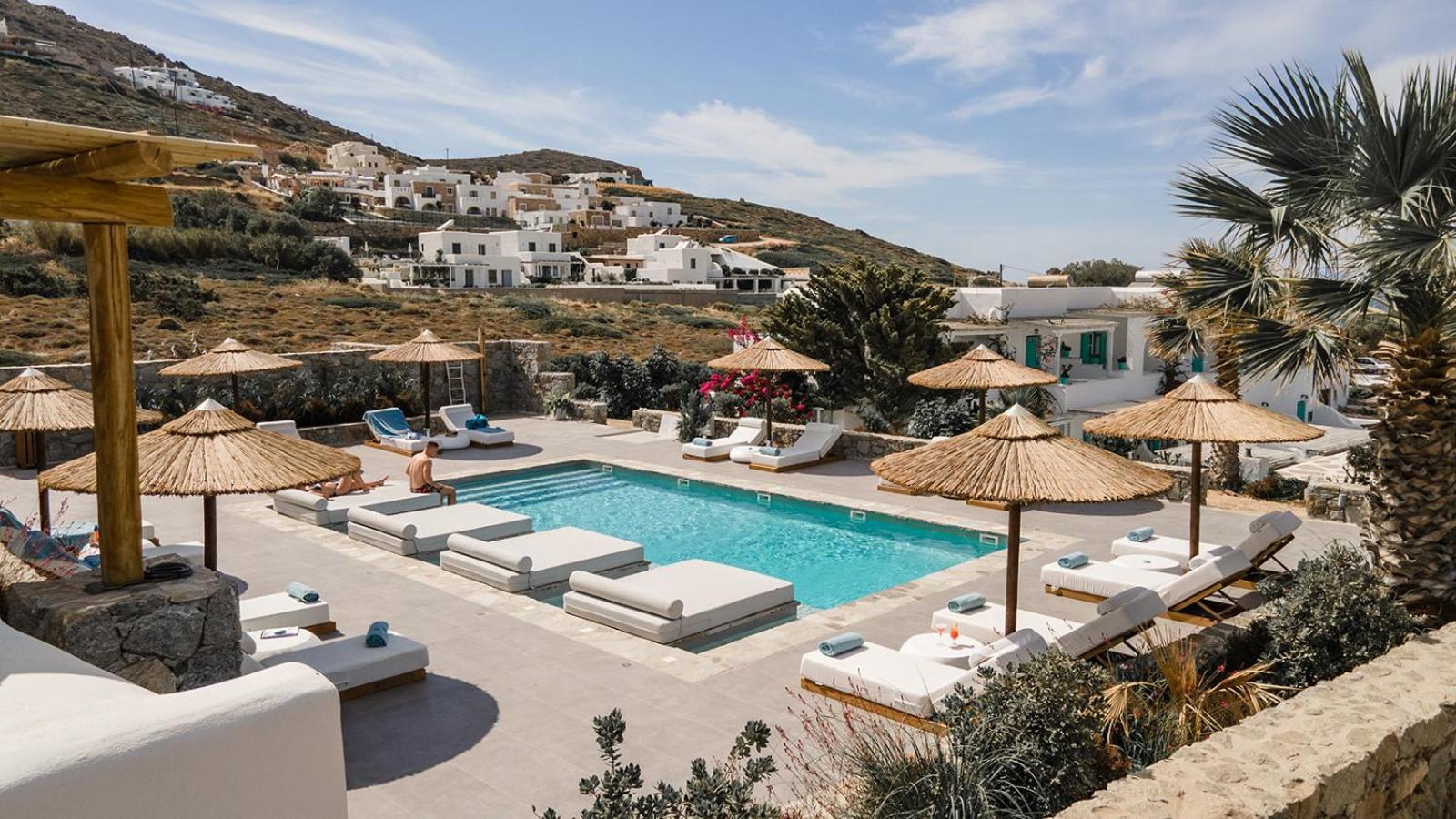 Naxos Cave Apartment